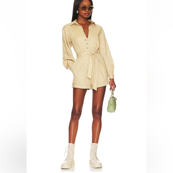 Majorelle Ameera Linen Blend Romper  Nude Tan NWT! Revolve Women’s Sz Large New - Picture 1 of 16